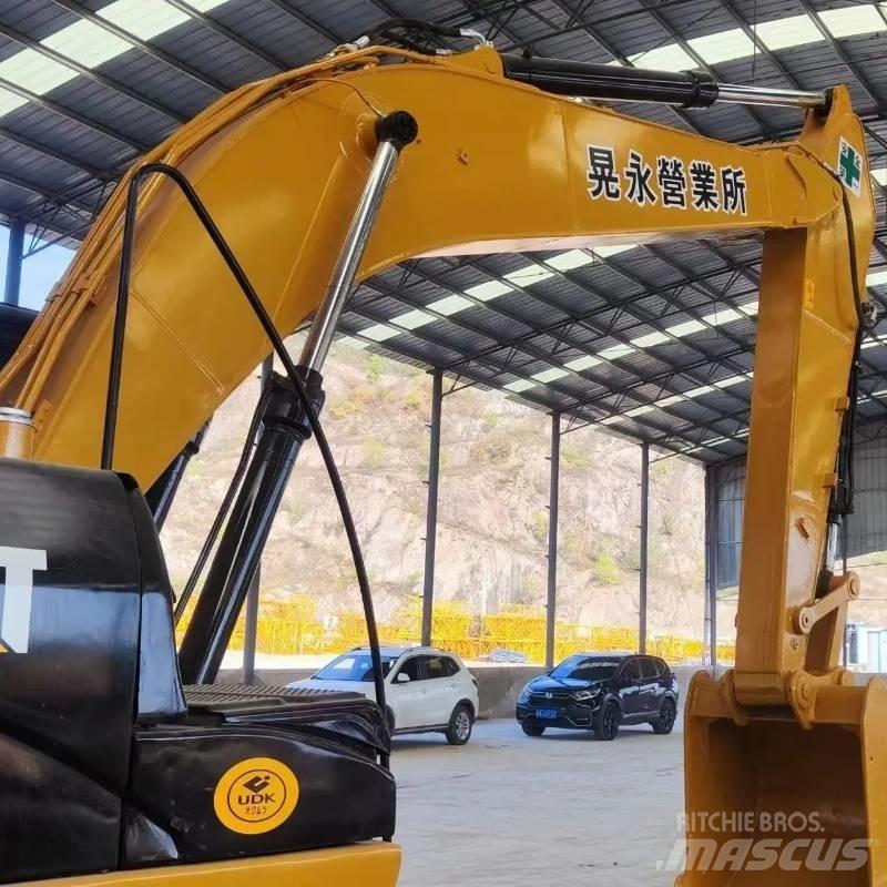 CAT 320D Pásová rýpadla