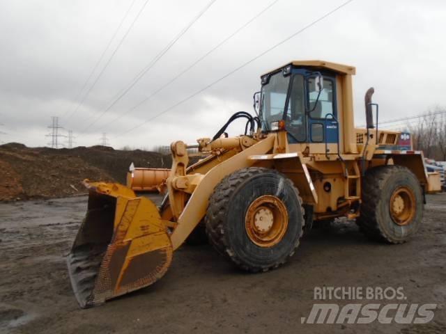 Komatsu WA 350-1 Kolové nakladače