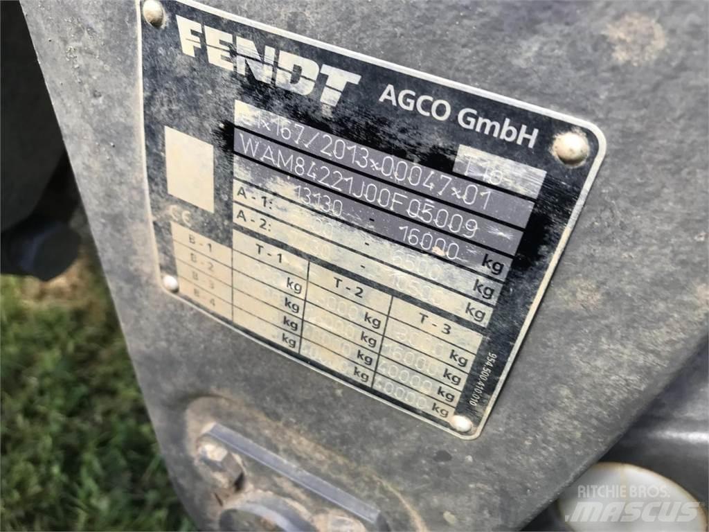 Fendt 828 Vario Traktory