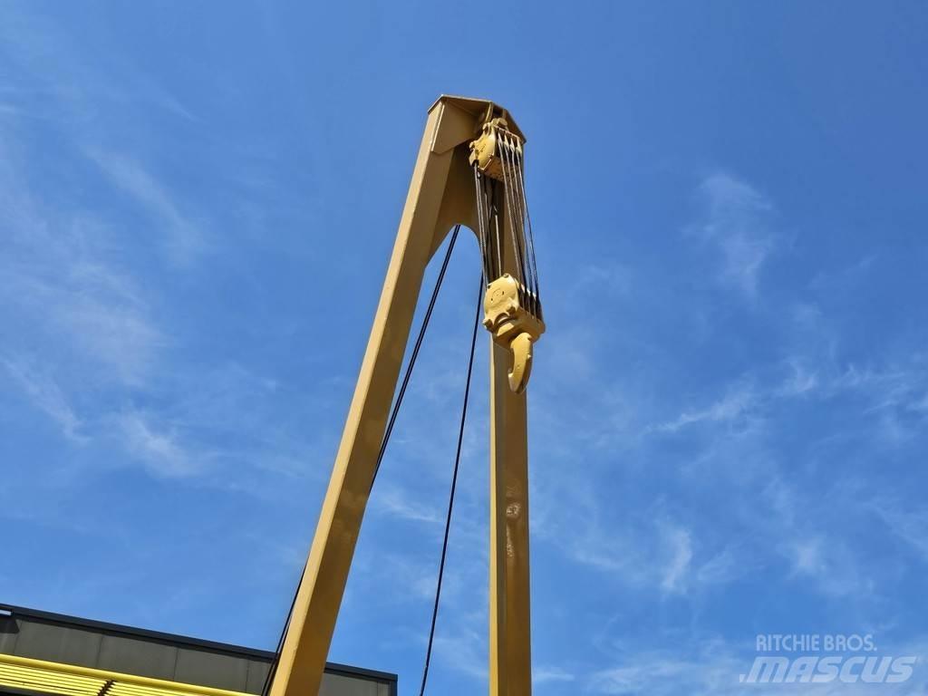 CAT 594H Pokladače potrubí