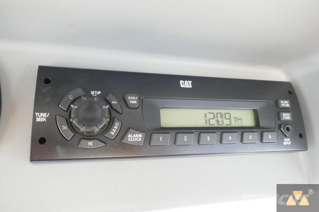 CAT D7E LGP Pásové dozery