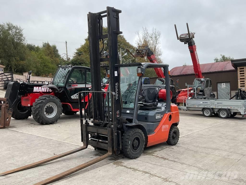 Toyota 02-8 FGF 25 LPG vozíky