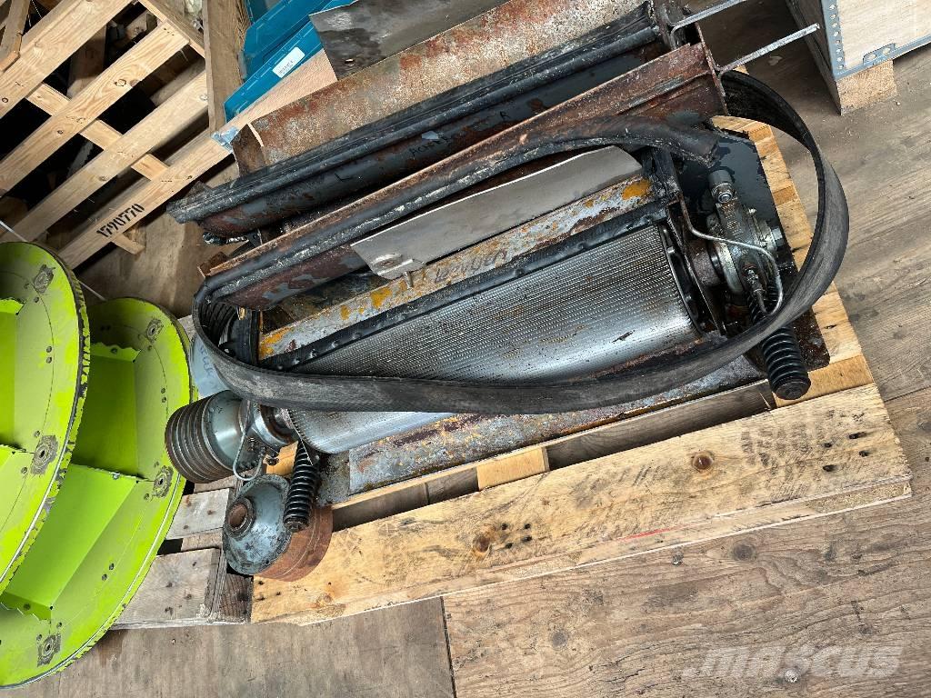 CLAAS Jaguar 870 Samojízdné sekačky