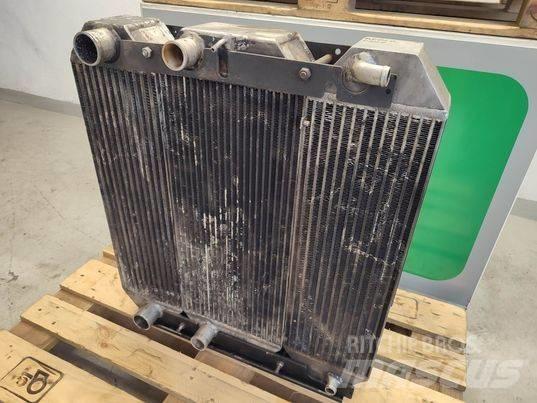 Merlo P34.7 cooler Radiátory