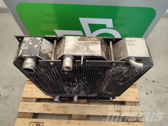 Merlo P34.7 cooler Radiátory