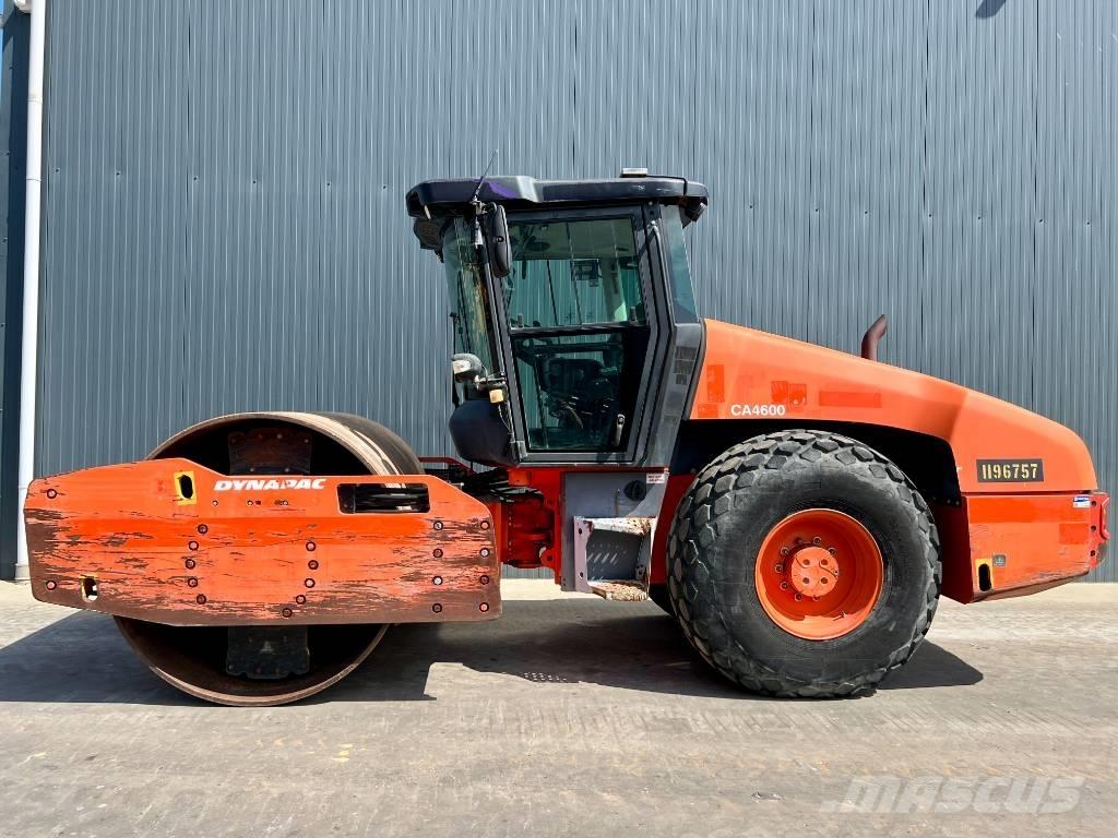 Dynapac CA4600D Tahačové válce