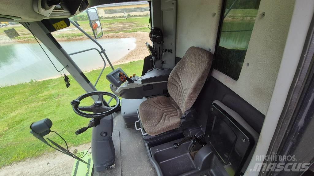 CLAAS Tucano 440 Sklízecí mlátičky