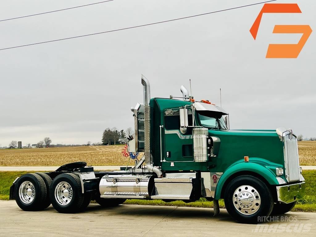 Kenworth W 900 Tahače