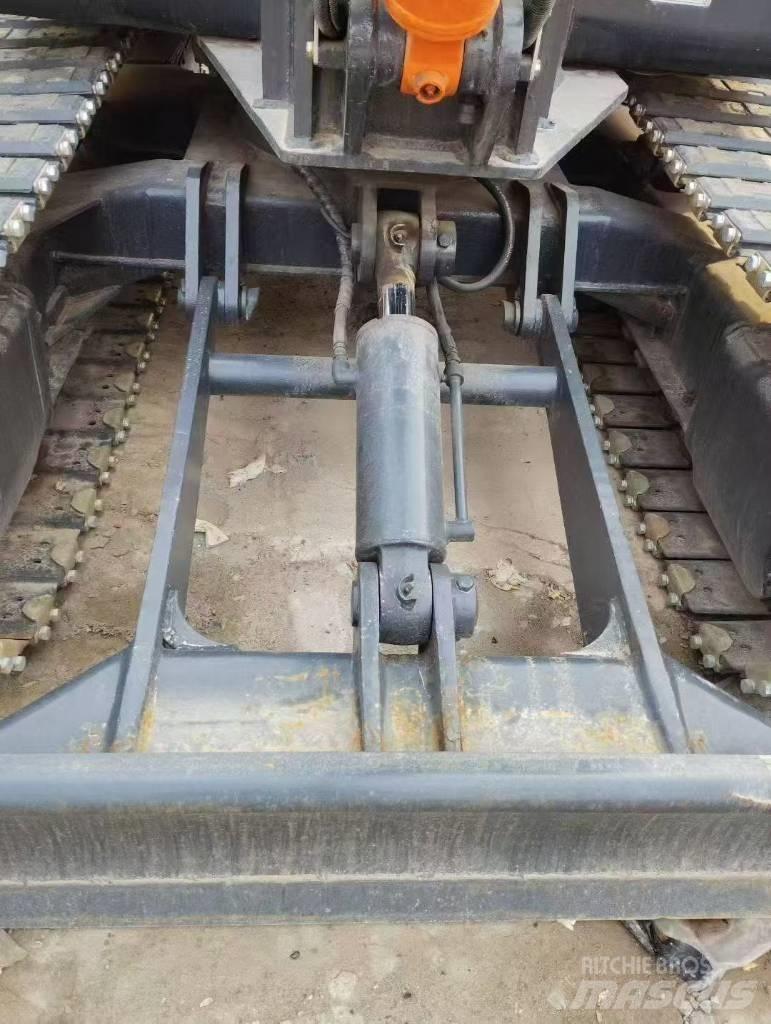 Doosan 55 Pásová rýpadla