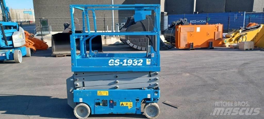 GENIE GS1932 Nůžková zvedací plošina
