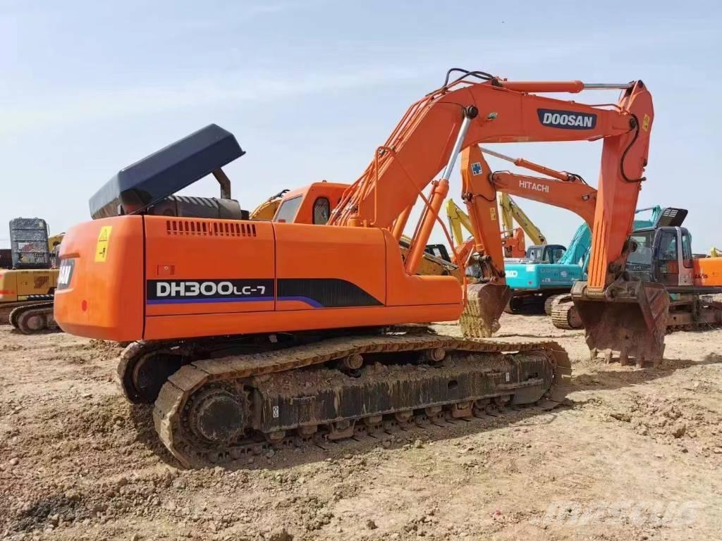 Doosan DH300LC-7 Pásová rýpadla
