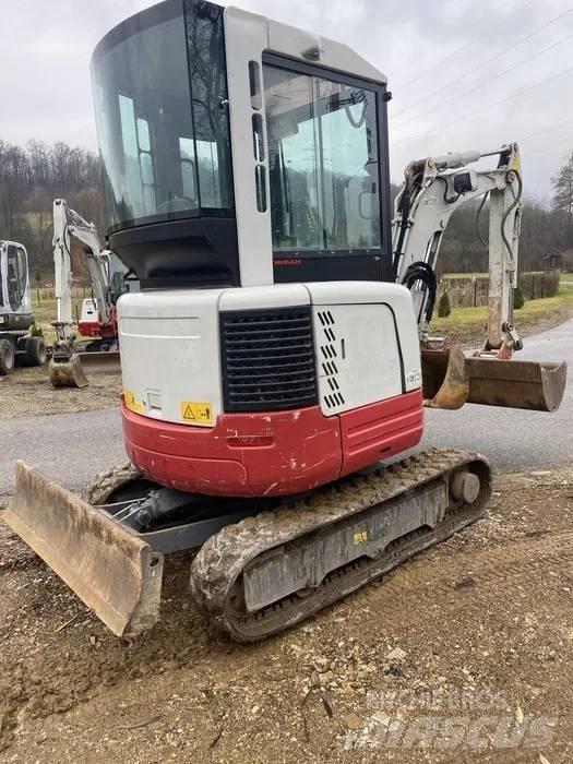 Takeuchi TB 23 R Mini rýpadla < 7t