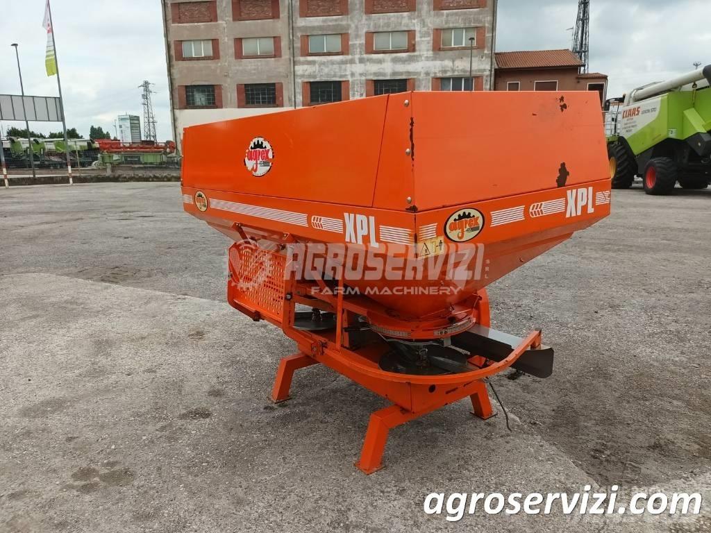 Agrex XPL 1500 Rozmetadlo minerálních hnojiv