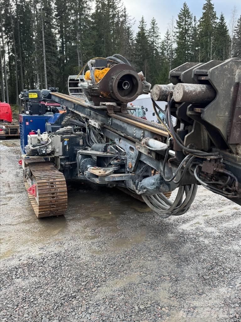  Interoc AN 150 Povrchové vrtací stroje