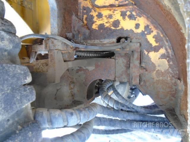 JCB LTL30 Terénní vysokozdvižné vozíky
