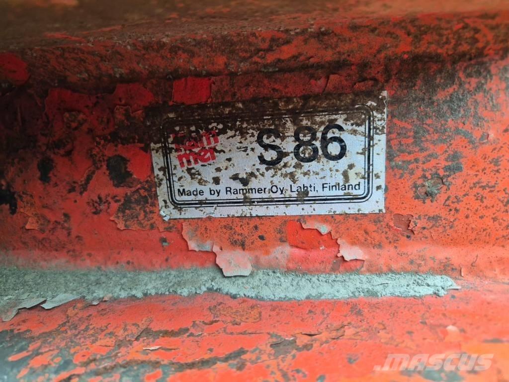 Rammer S 86 Bourací kladiva / Sbíječky