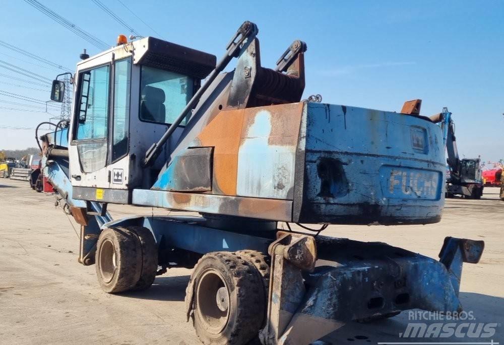Terex Fuchs MHL 320 Stroje pro manipulaci s odpadem