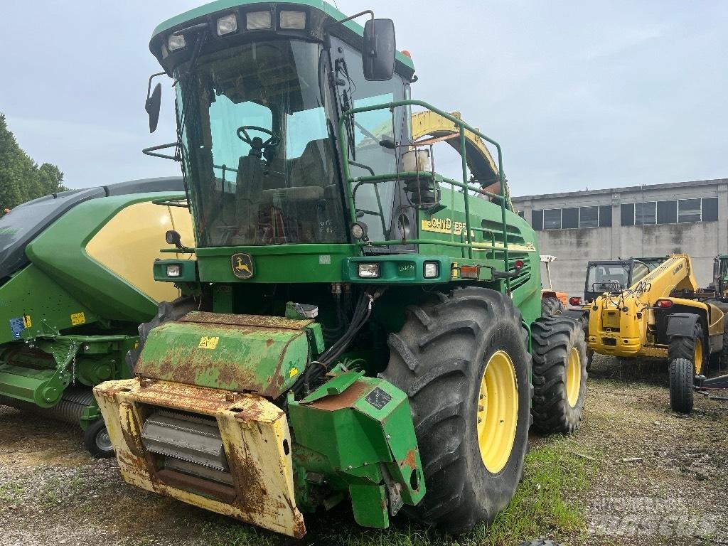 John Deere 7700 Samojízdné sekačky