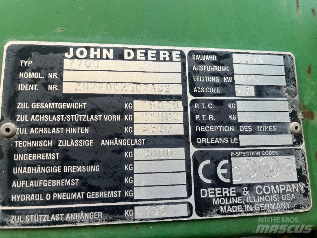 John Deere 7700 Samojízdné sekačky