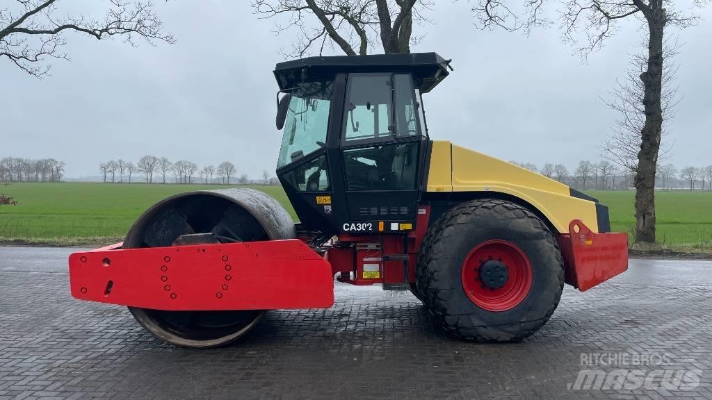 Dynapac CA 302 D Tahačové válce