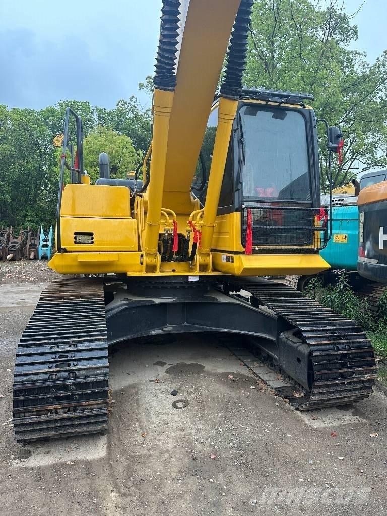 Komatsu PC 200-8 Pásová rýpadla