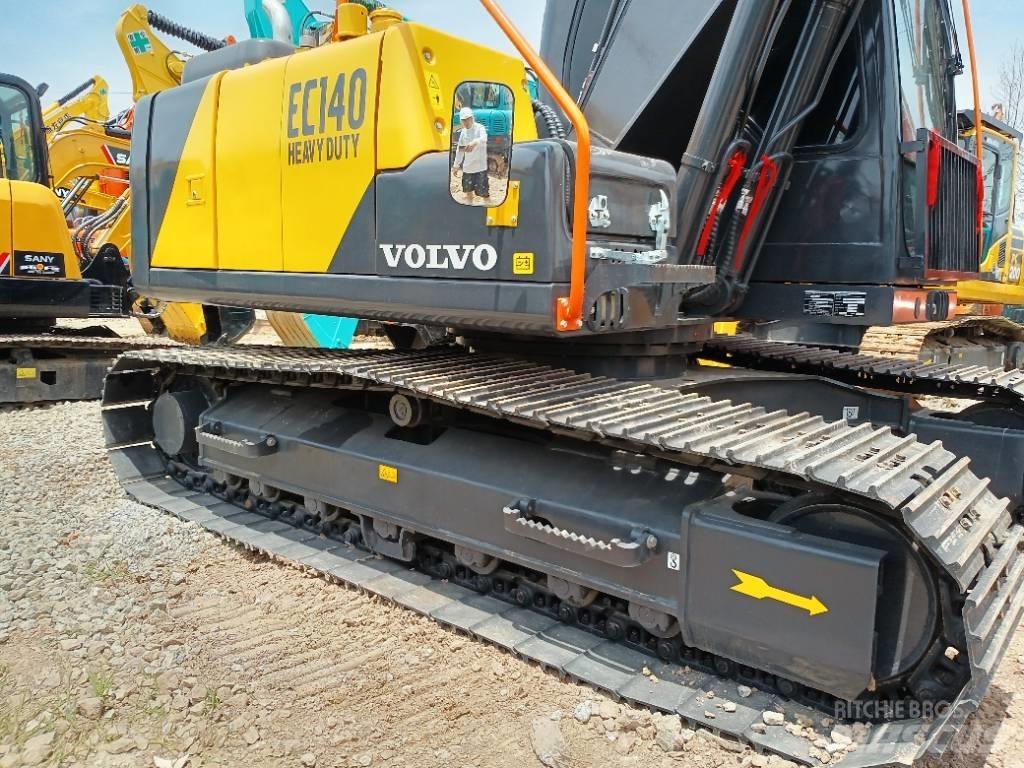 Volvo EC 140 Midi rýpadla 7t - 12t