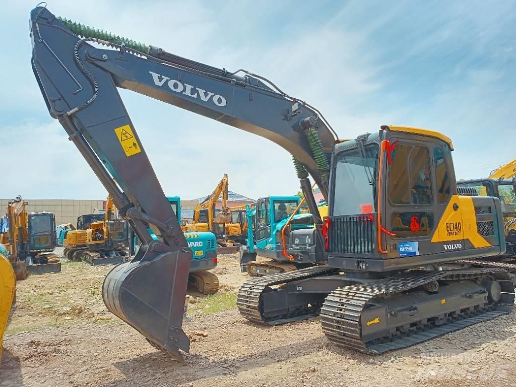 Volvo EC 140 Midi rýpadla 7t - 12t