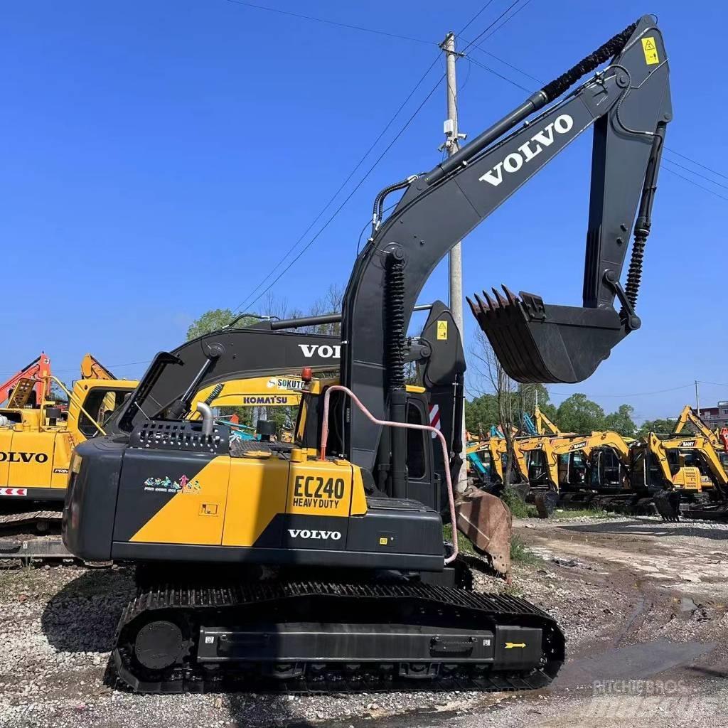 Volvo EC 240 Pásová rýpadla