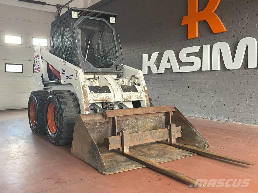 Bobcat 853 Smykem řízené nakladače