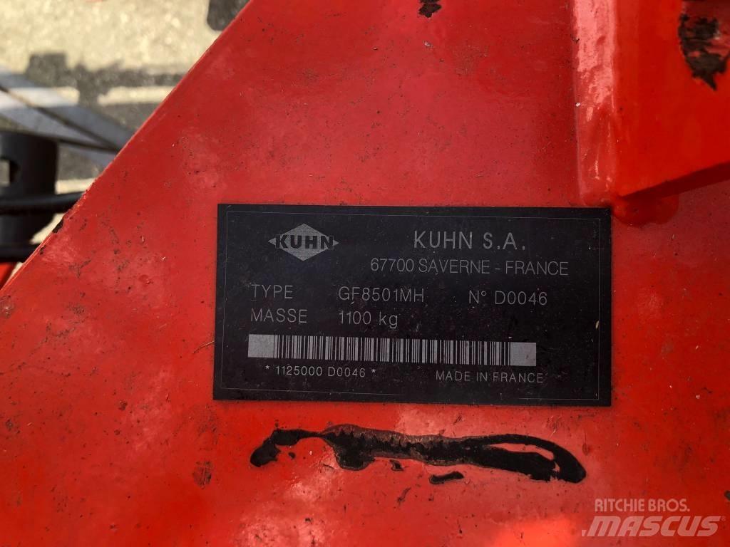 Kuhn GF 8501 M H Obraceče a shrabovače sena