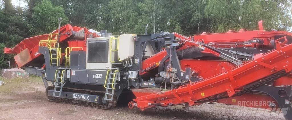 Sandvik QH 332 Mobilní drtiče