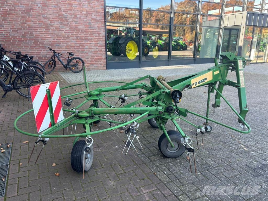 Stoll Z450 Obraceče a shrabovače sena