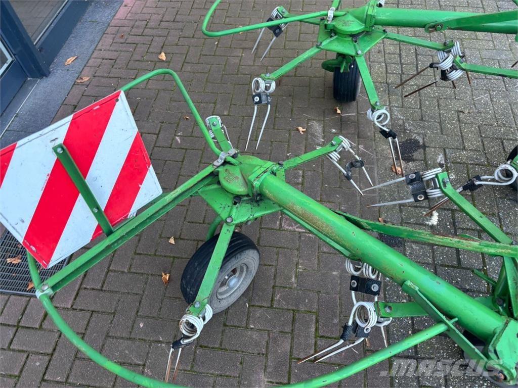 Stoll Z450 Obraceče a shrabovače sena