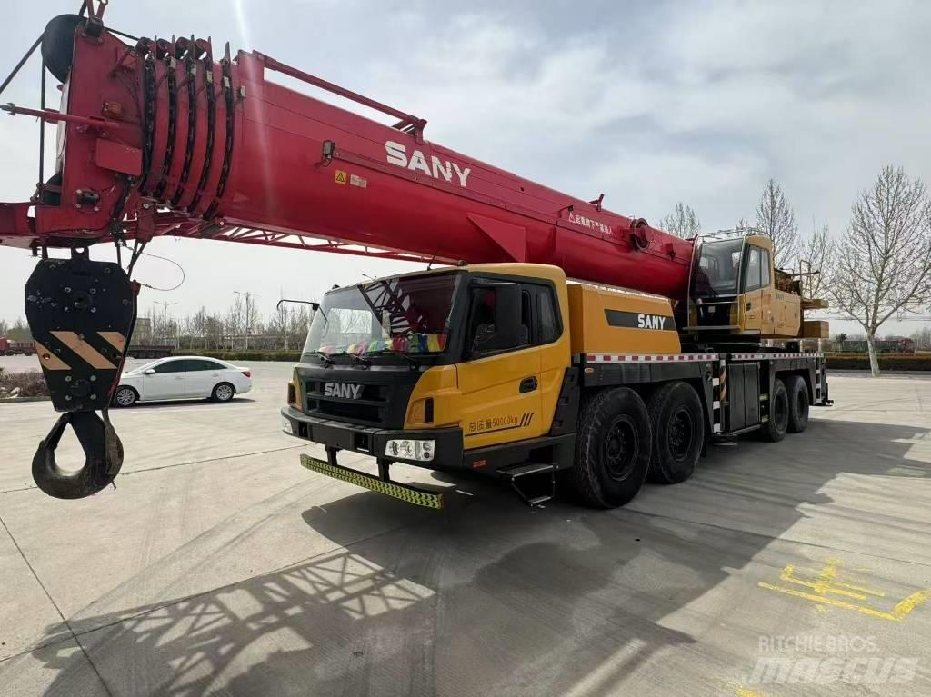 Sany STC 800 Univerzální terénní jeřáby