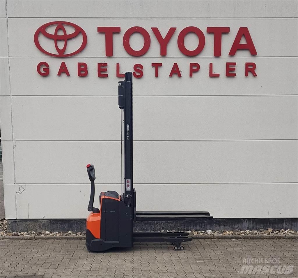 Toyota SWE120L Ručně vedené vysokozdvižné vozíky