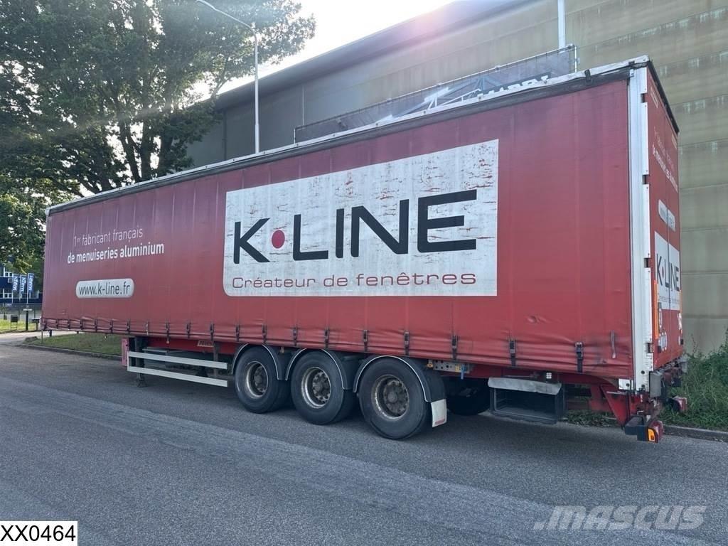 Fruehauf Tautliner Plachtové návěsy