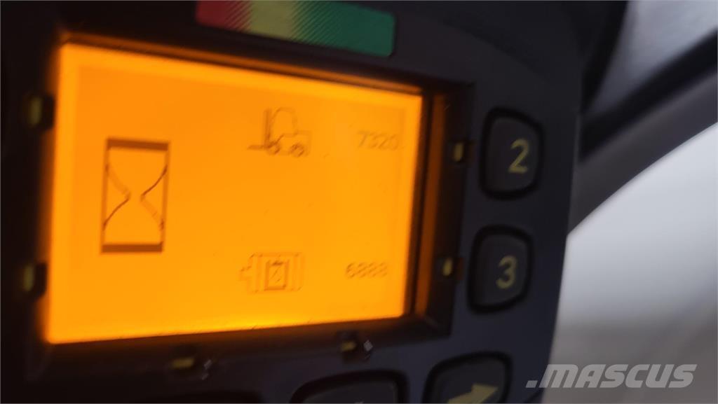 Yale ERC30VG 2018 Akumulátorové vozíky