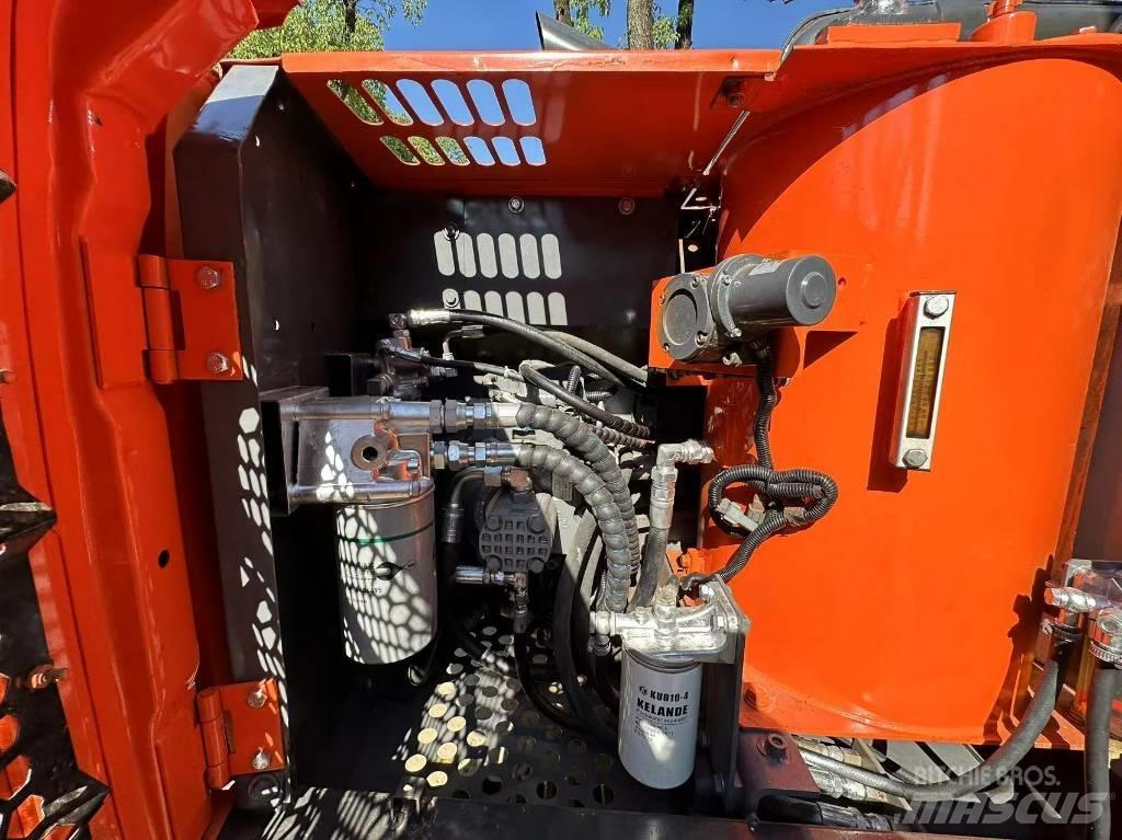 Hitachi ZX 120 Pásová rýpadla