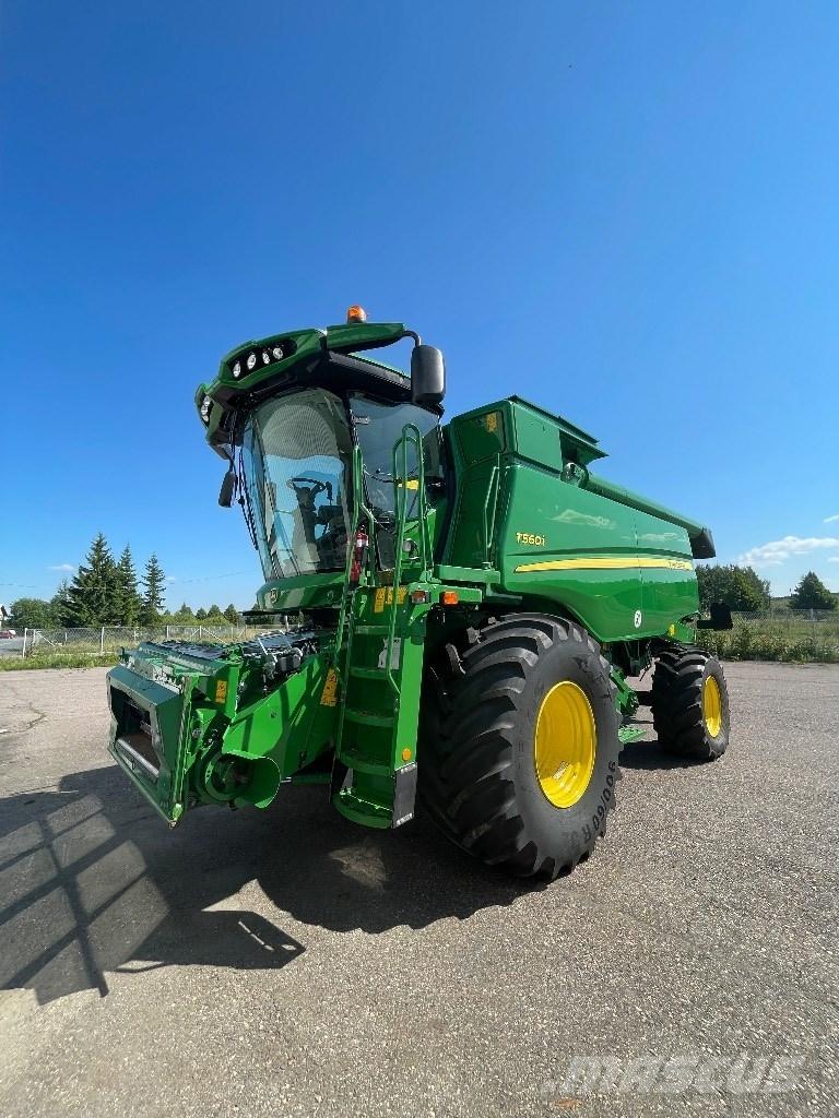 John Deere T 560 i Sklízecí mlátičky