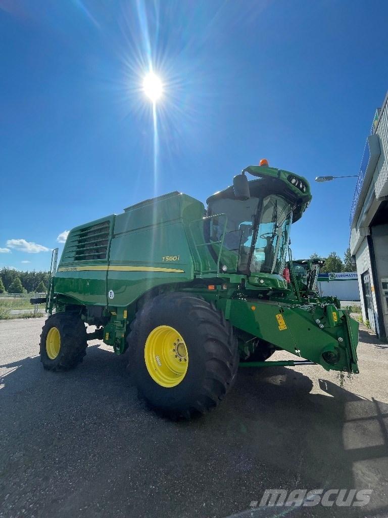 John Deere T 560 i Sklízecí mlátičky