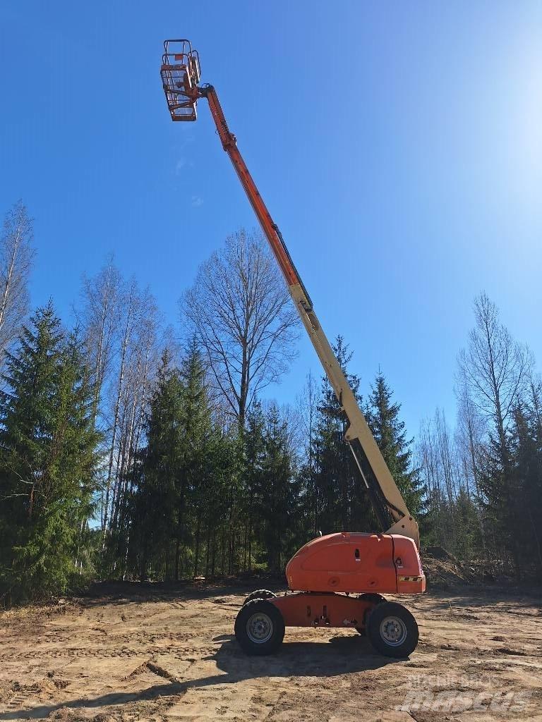 JLG 460 SJ Kloubové plošiny