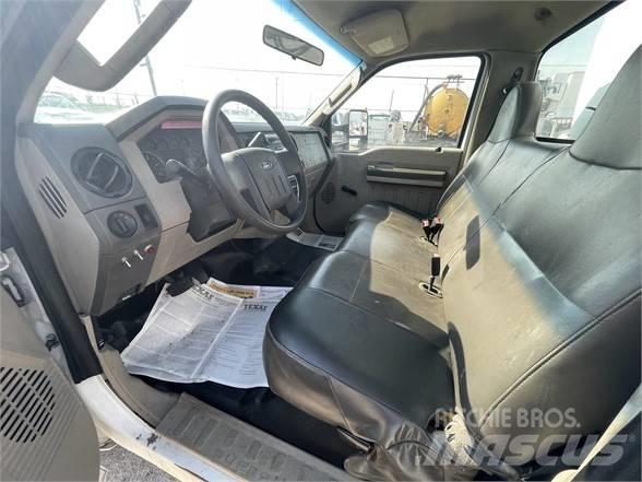 Ford F350 SD Stavebnictví - ostatní