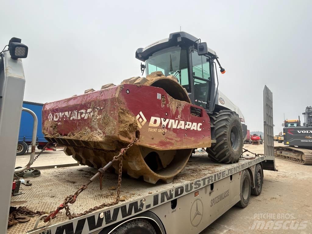 Dynapac CA 3500 PD Tahačové válce
