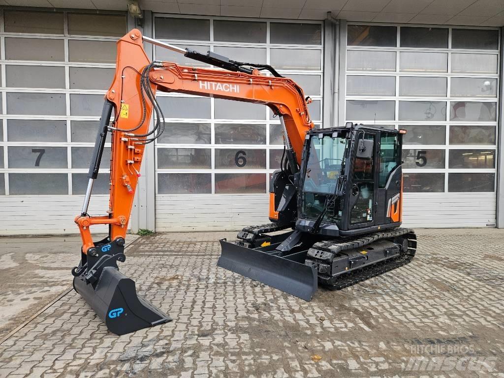 Hitachi ZX95US-7 Midi rýpadla 7t - 12t