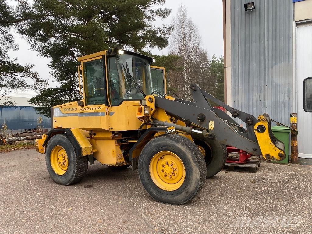 Volvo BM L 50 Víceúčelové nakladače