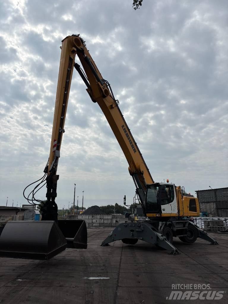Liebherr LH 40 Port Stroje pro manipulaci s odpadem