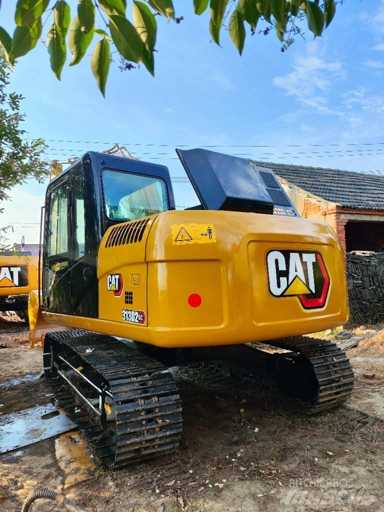 CAT 313D2GC Midi rýpadla 7t - 12t