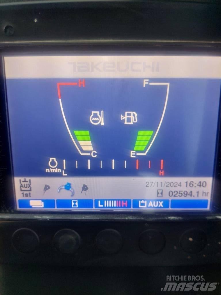Takeuchi TB 230 Mini rýpadla < 7t