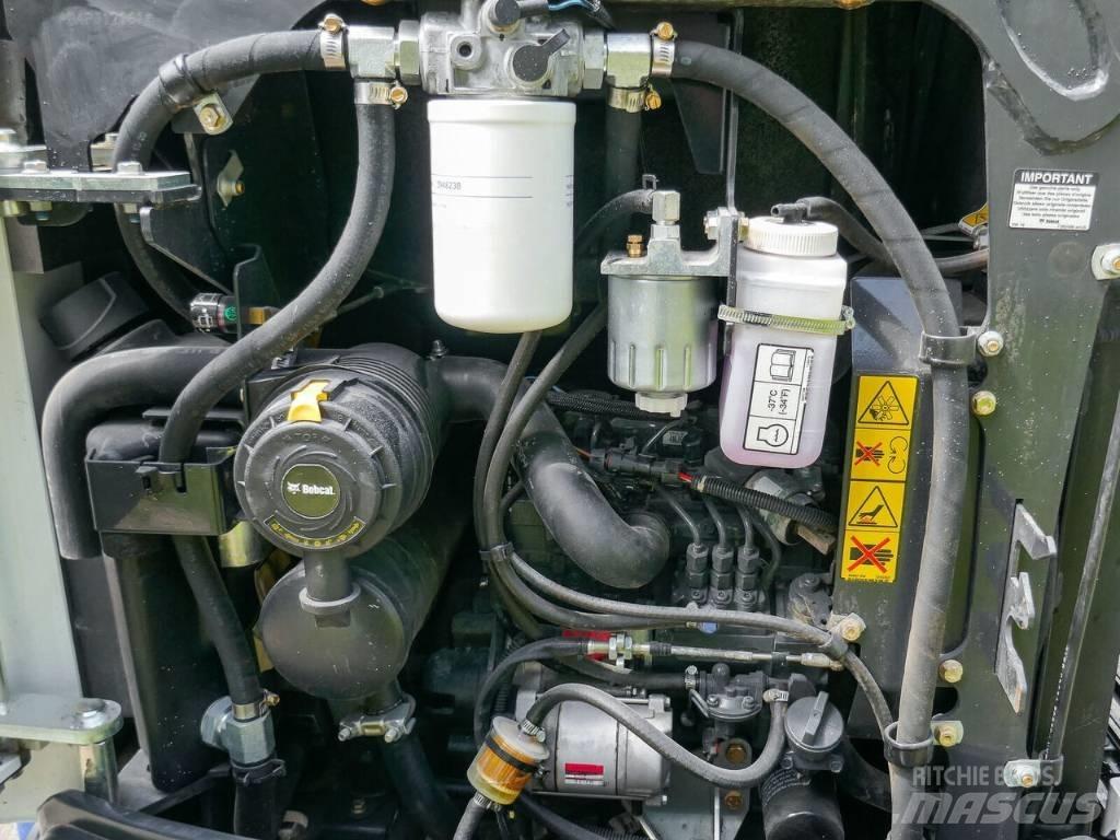 Bobcat E 17 Mini rýpadla < 7t