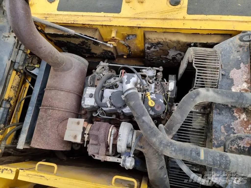 Komatsu PW 160-7 Kolová rýpadla